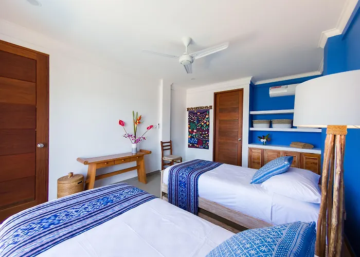 Aquamarine Вилла Амед