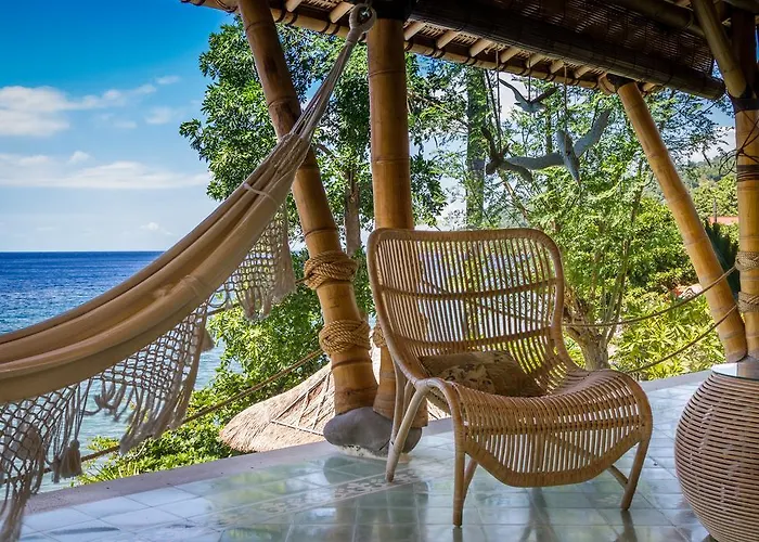 Aquamarine Villa *